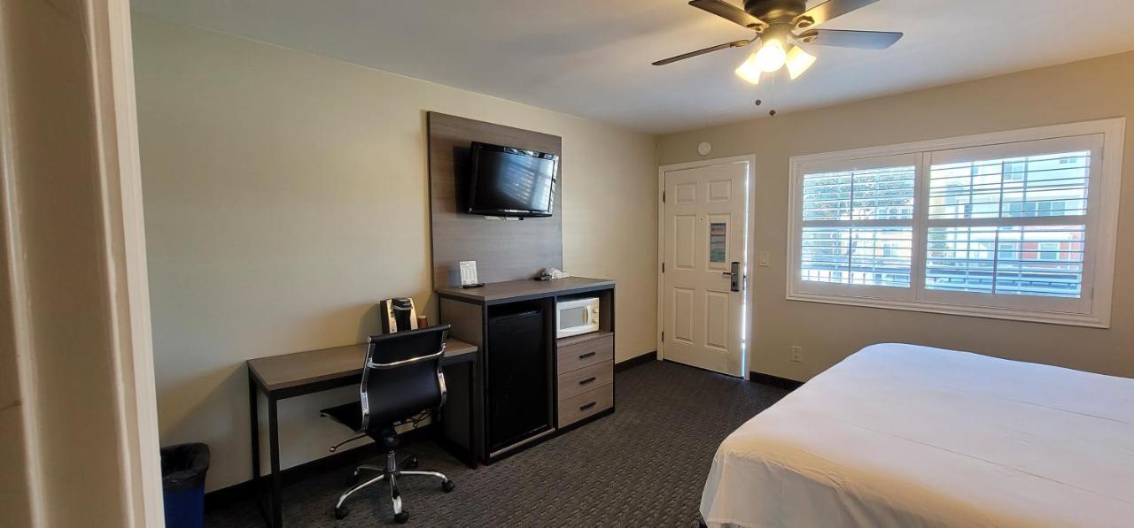 Beachwalker Inn & Suites Pismo Beach Eksteriør bilde