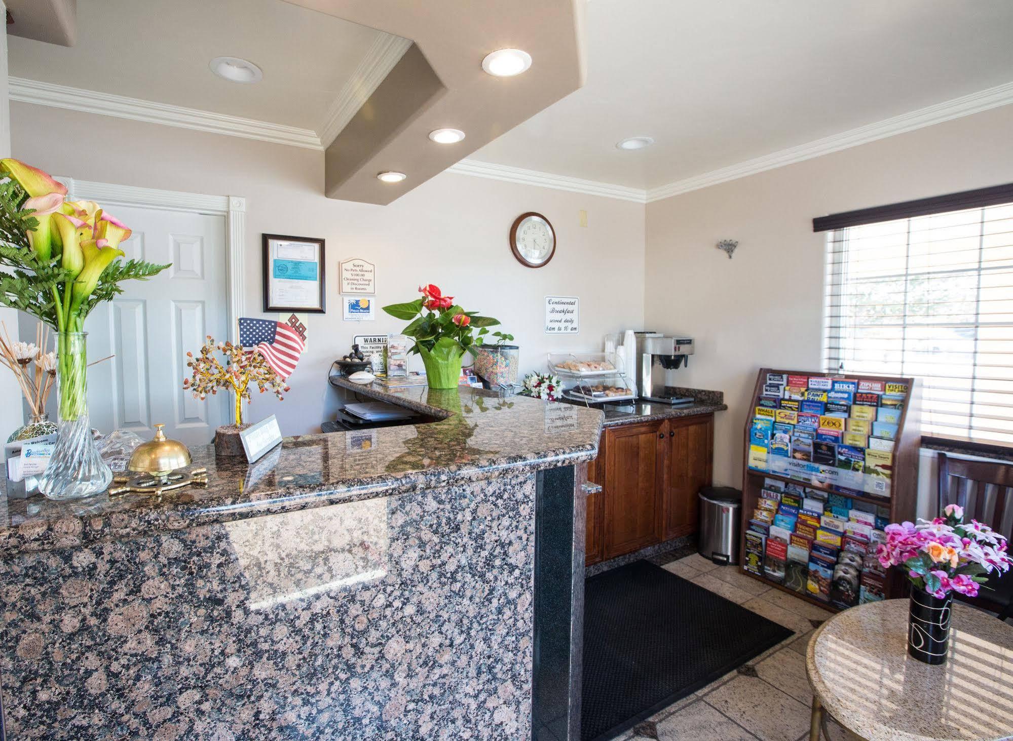 Beachwalker Inn & Suites Pismo Beach Eksteriør bilde