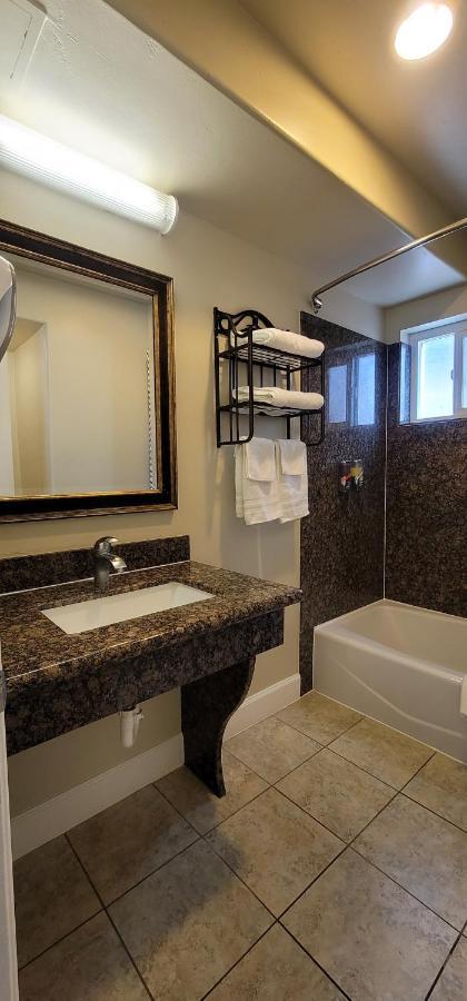 Beachwalker Inn & Suites Pismo Beach Eksteriør bilde